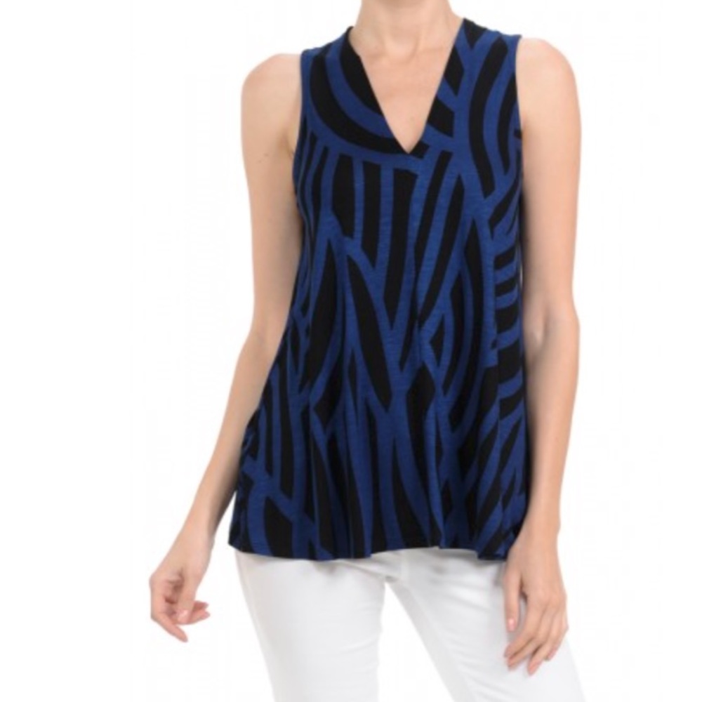 Hourglass Lilly V Neck Tunic Top NWOT